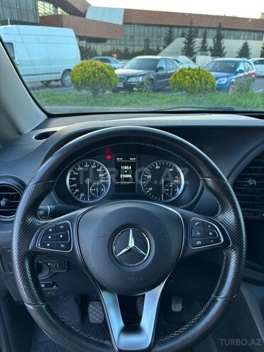 Mercedes  2019, 215,395 km - 2.7 l - Xaçmaz