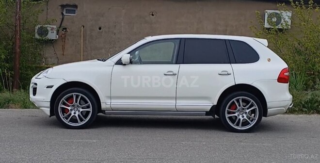 Porsche Cayenne Turbo S-3