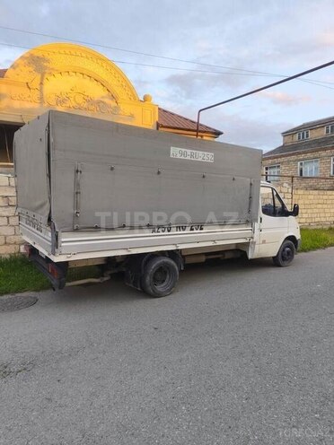 Ford Transit-4