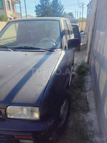 Nissan Terrano-3