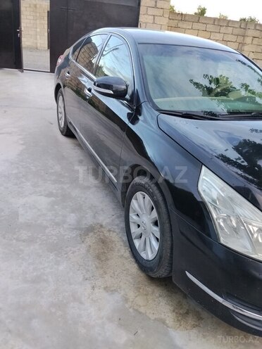 Nissan Teana-2