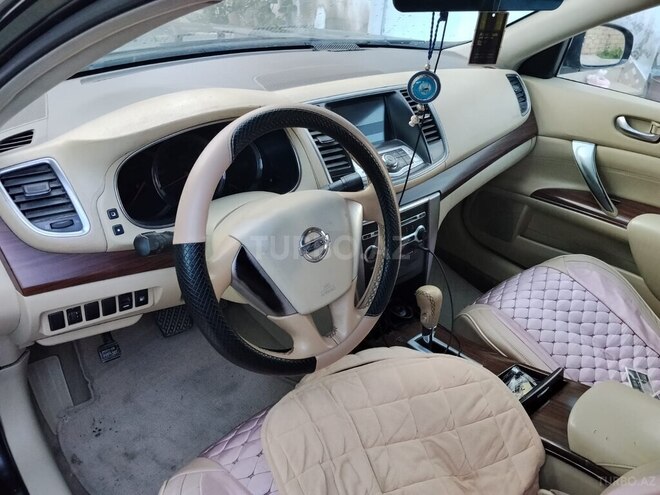 Nissan Teana-9