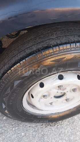 Ford Transit-10
