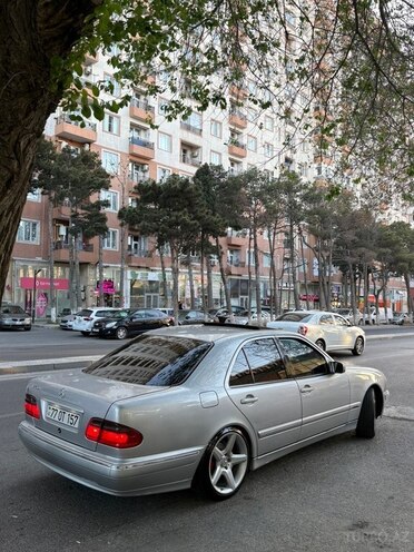 Mercedes E 280-14