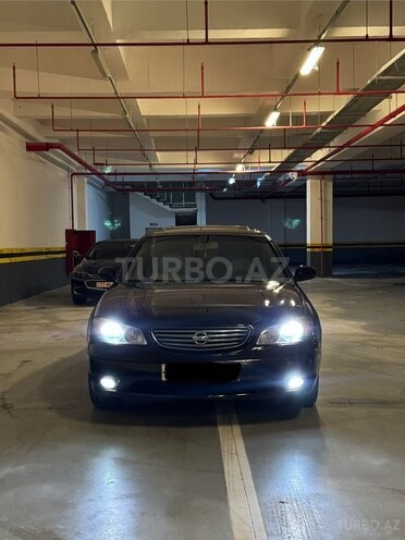 Nissan Maxima-1