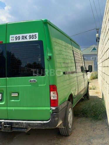 Ford Transit-5