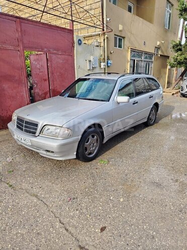 Mercedes C 180-1