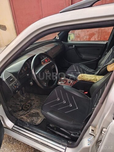 Mercedes C 180-4