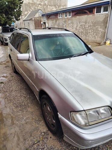 Mercedes C 180-11