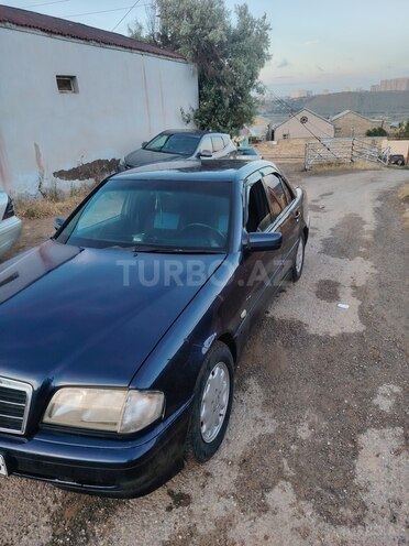 Mercedes C 200-10