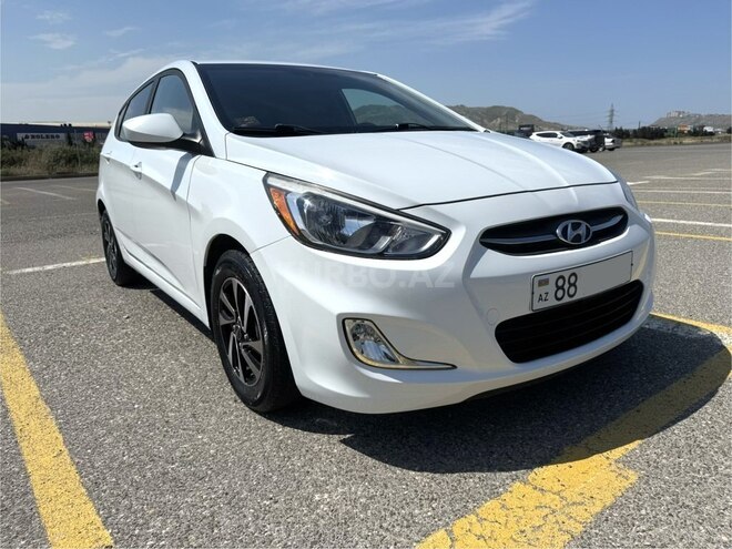 Hyundai Accent-1