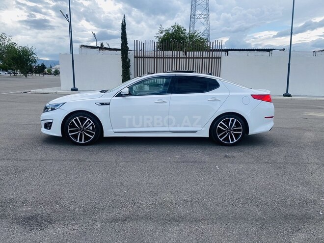Kia Optima-4