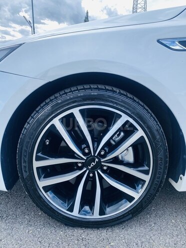 Kia Optima-5