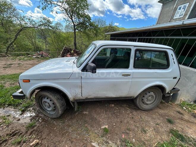 LADA (VAZ) Niva-6