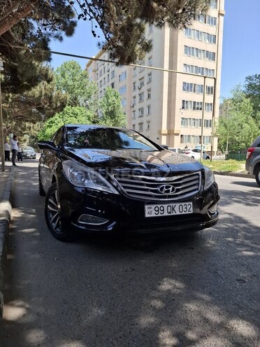 Hyundai Azera-15