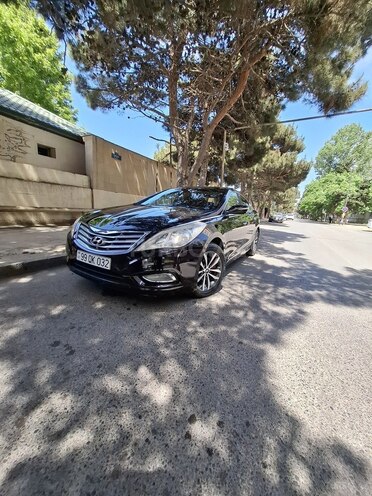 Hyundai Azera-2