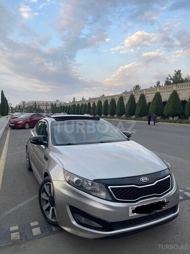 Kia Optima-11