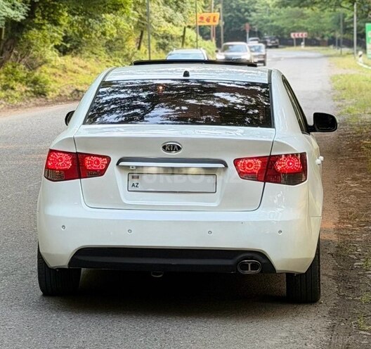 Kia Cerato-6