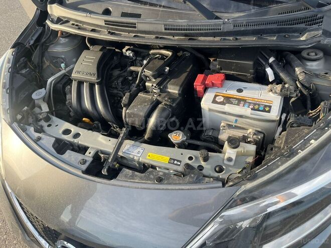 Nissan Note-7