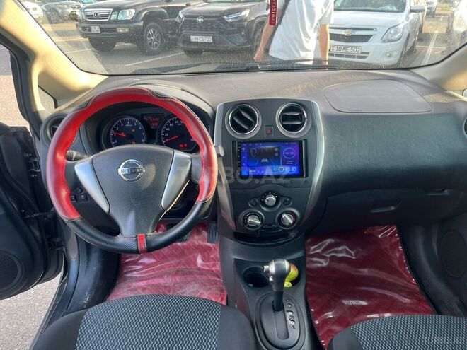 Nissan Note-9
