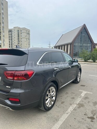 Kia Sorento-4