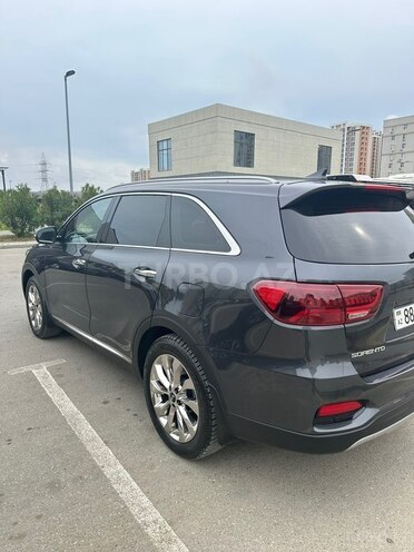 Kia Sorento-3