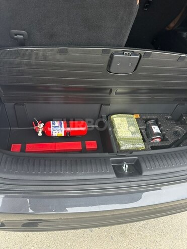 Kia Sorento-12