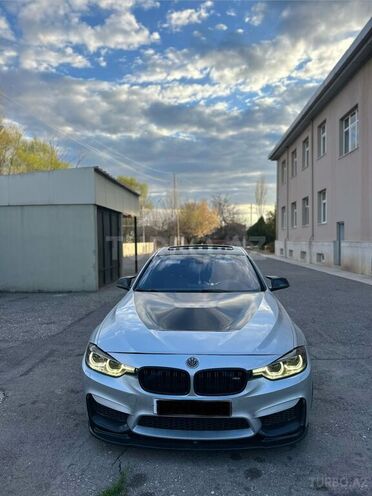BMW 330-7