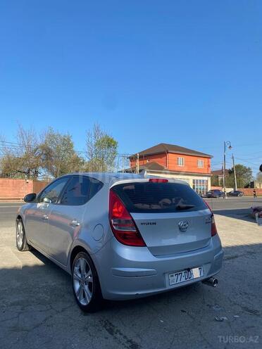Hyundai i30-4