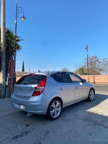 Hyundai i30-3