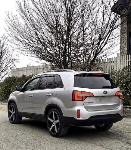 Kia Sorento-3