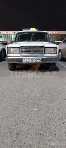 LADA (VAZ) 2107-1