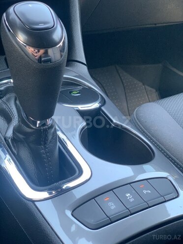 Chevrolet Cruze-11