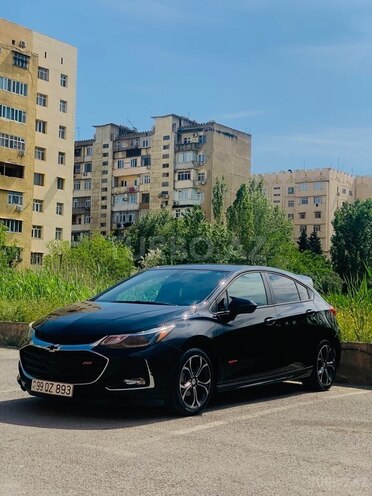 Chevrolet Cruze-13