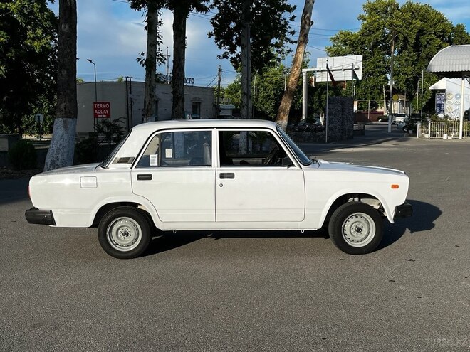 LADA (VAZ) 2107-7