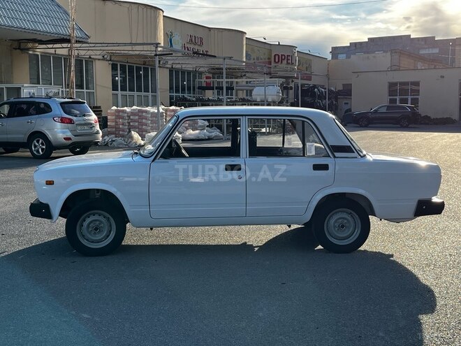 LADA (VAZ) 2107-8
