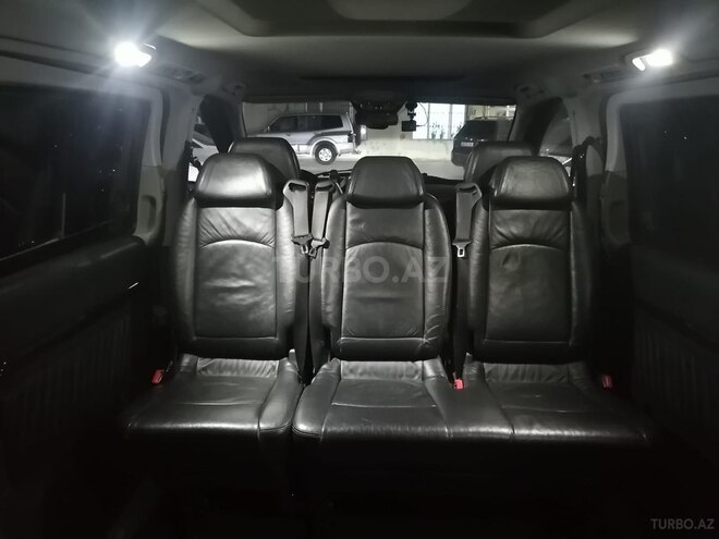 Mercedes Viano-6
