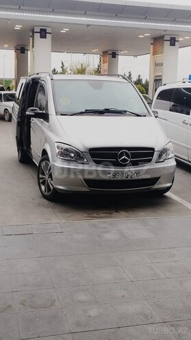 Mercedes Viano-1