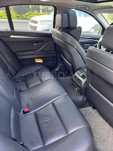 BMW 525-10