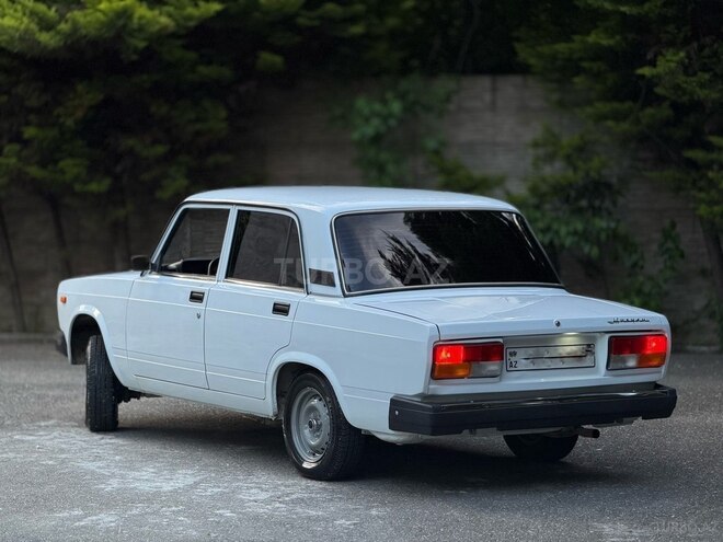 LADA (VAZ) 2107-4