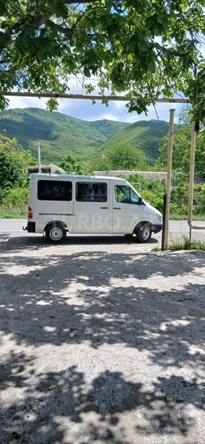 Mercedes Sprinter 208-5