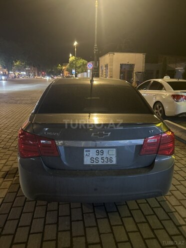Chevrolet Cruze-3