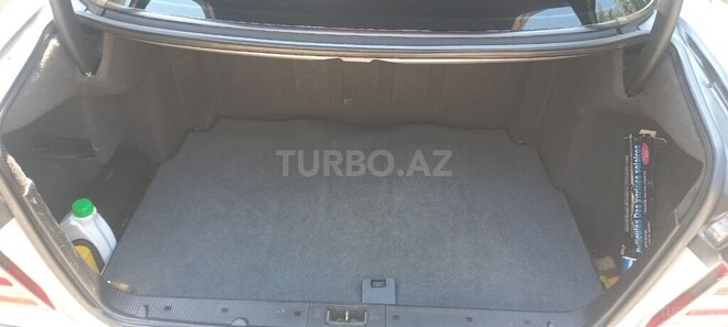 Mercedes E 280 4MATIC-9