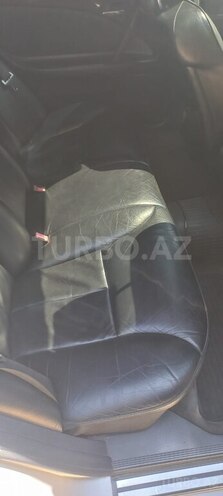 Mercedes E 280 4MATIC-8
