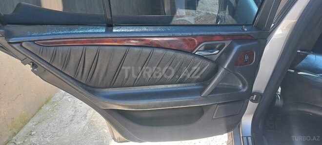 Mercedes E 280 4MATIC-18