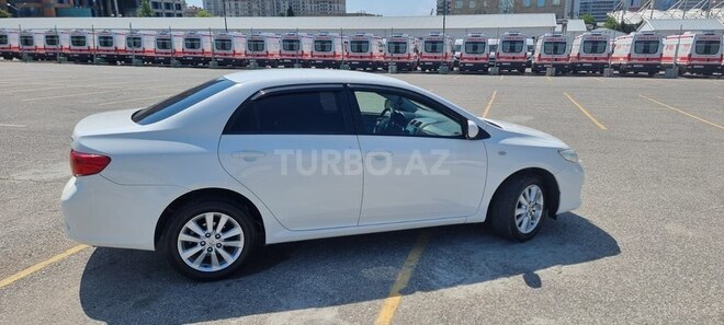 Toyota Corolla-5
