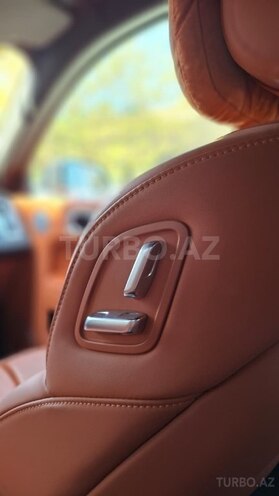 Li Auto L7-8