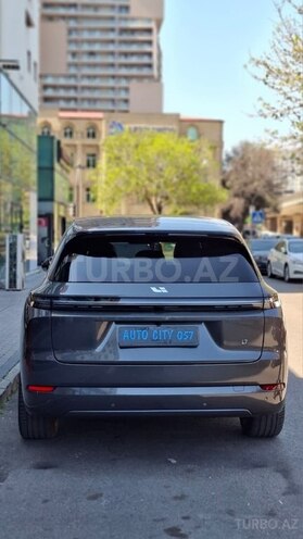 Li Auto L7-15