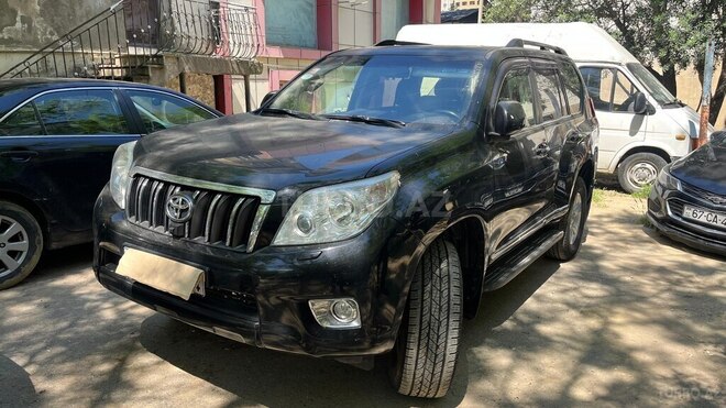 Toyota Land Cruiser Prado-2