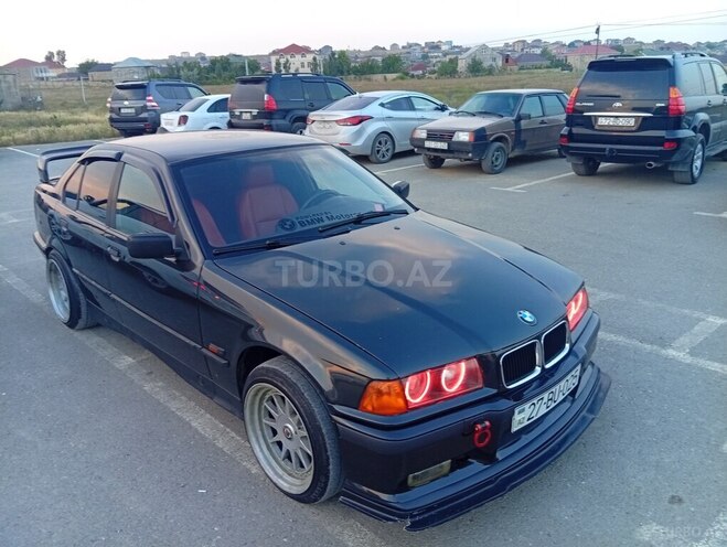 BMW 325-2